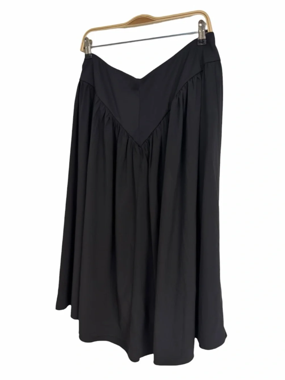 Halara High Waisted Flowy Midi Skirt Black Pleated Stretch NWT XL